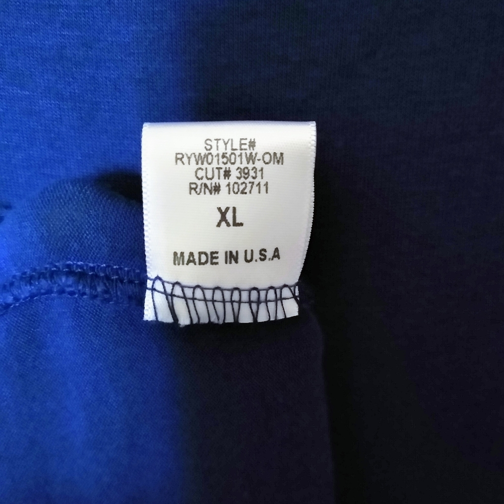 Top - Picture 2 of 3